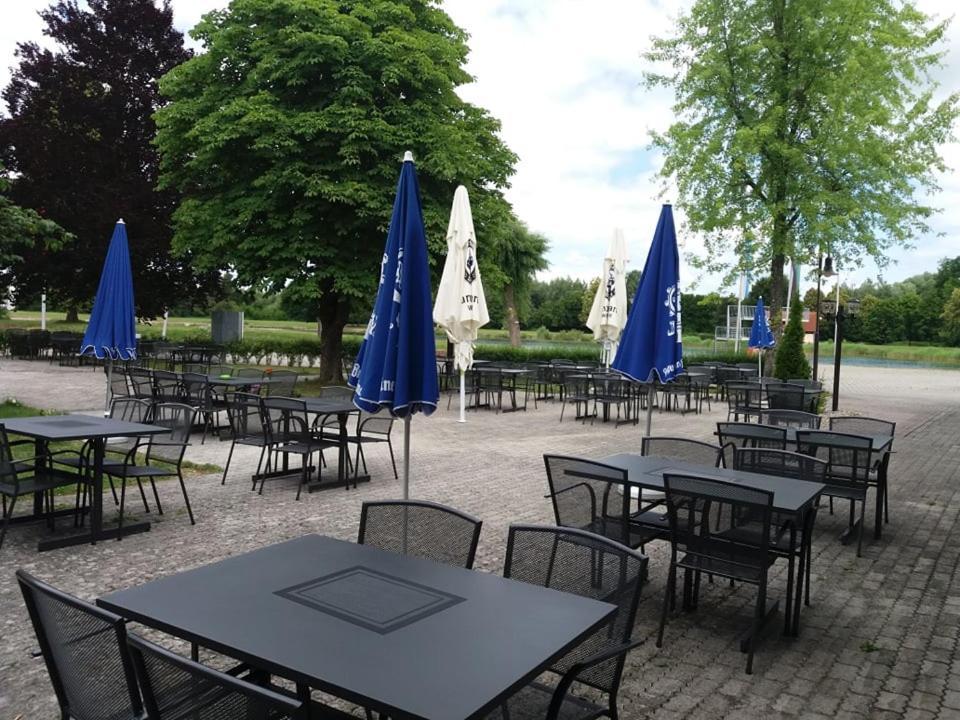 Albergue Restaurant El Greco Gundelfingen an der Donau Exterior foto